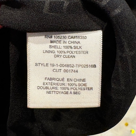 NWT JOIE
Leikyn B Black & White Ruffle Draped Silk Halter Top - Size Smallll - Picture 11 of 13